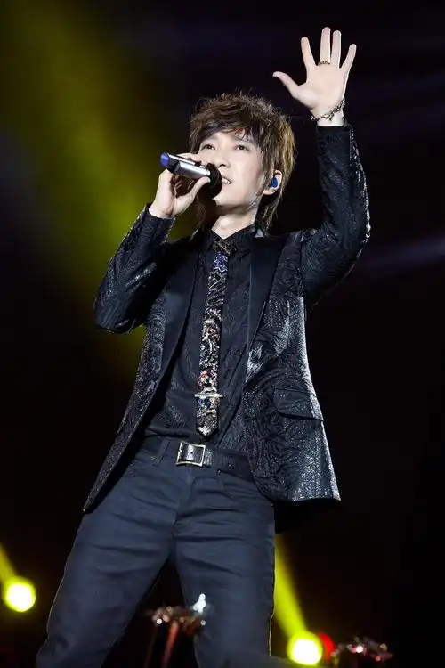 邰正宵让ai爱发声献唱经典情歌传递爱的力量