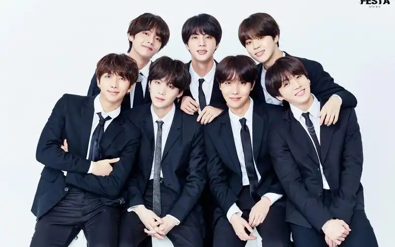 【全体直拍】防弹少年团 - black swan   on   一位受赏   black [超