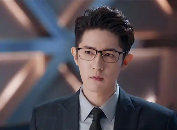 隔壁有人安利季肖冰!那我也来了!