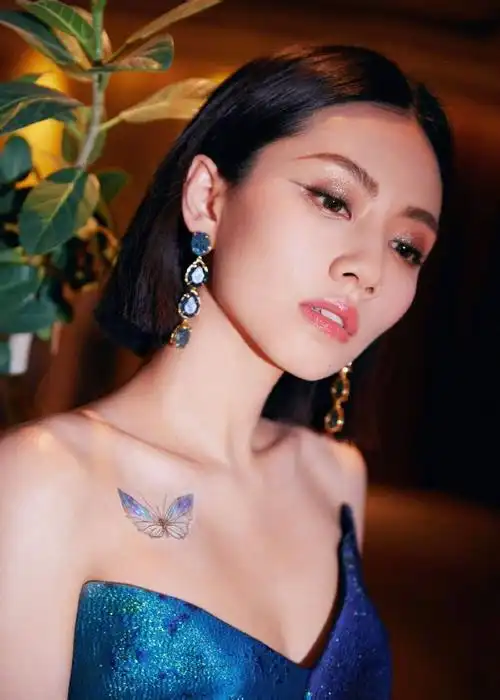 刘惜君连发12个总会##刘惜君在23号发歌有23个总会