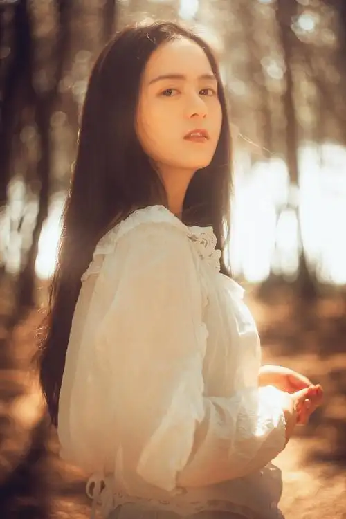 【套图】【三十岁的少女】(38p)摄影:杨雨薇-蜂鸟网