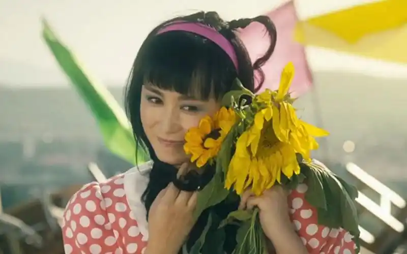 《夏洛特烦恼》冷知识:马丽为融入角色狂减10斤,拍打戏时被误伤_哔哩