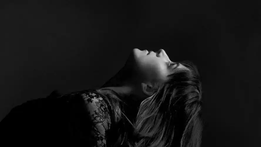 气质欧美成熟女人,高清壁纸图片,欧美美女-回车桌面