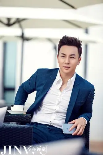 今午影像作品欣赏释小龙