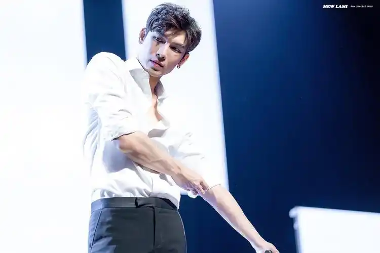 mew - 堆糖,美图壁纸兴趣社区