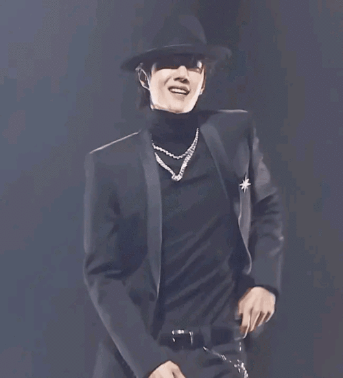 王一博,尊重善待这个宝藏男孩