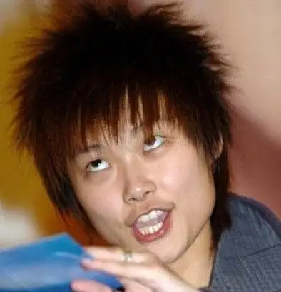 郭采洁生日杨幂另类庆祝 明星翻白眼丑照雷翻了