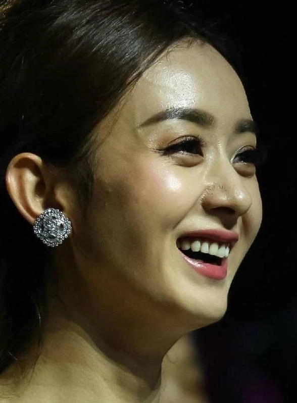 楚乔传赵丽颖近景黑头粉刺看得一清二楚,网友:这样的人设女演员也太不