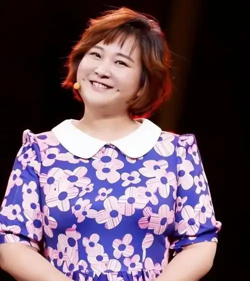 贾玲:从消失到辉煌,她将何去何从?