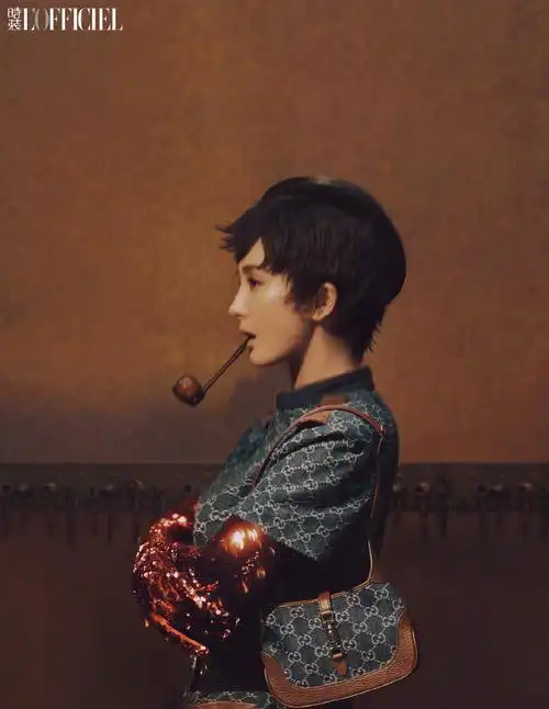 杨幂短发精致干练写真图片