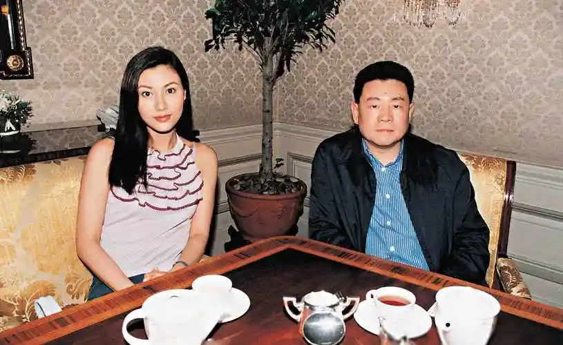 原创关之琳背了30年高尔夫黑锅什么男人都试过至今单身无