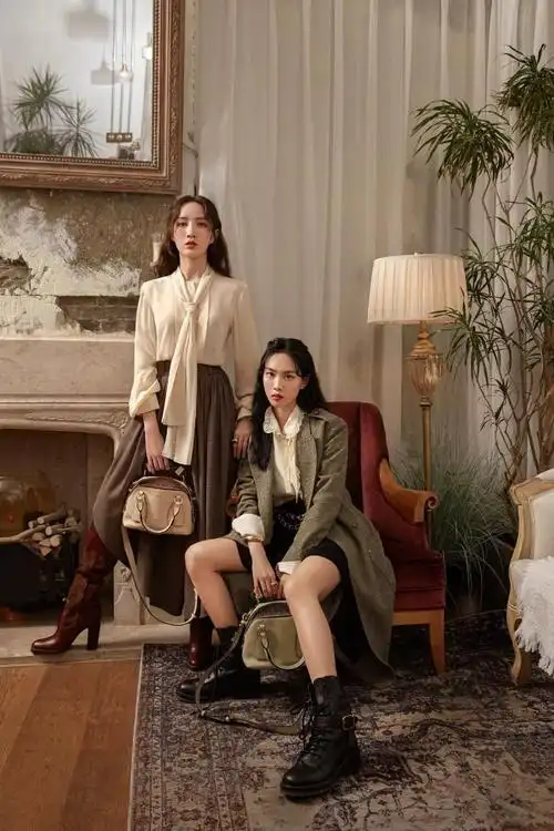 乘风破浪的姐姐中王霏霏和孟佳你认为谁更符合女团的长相