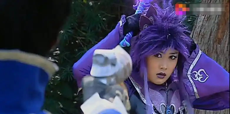 《巴啦啦小魔仙》黑魔仙小月有一个致命弱点,只有游乐王子才懂!