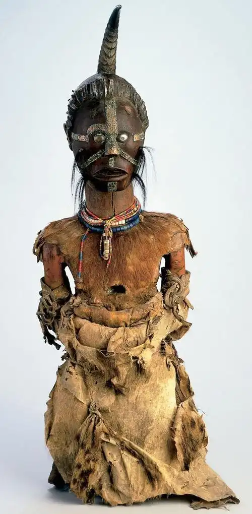 africa | power figure (nkishi) from the songye