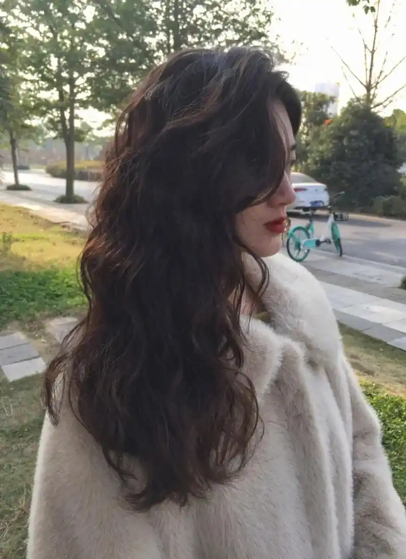 姐妹们花680烫的头发总结拿去找你的托尼