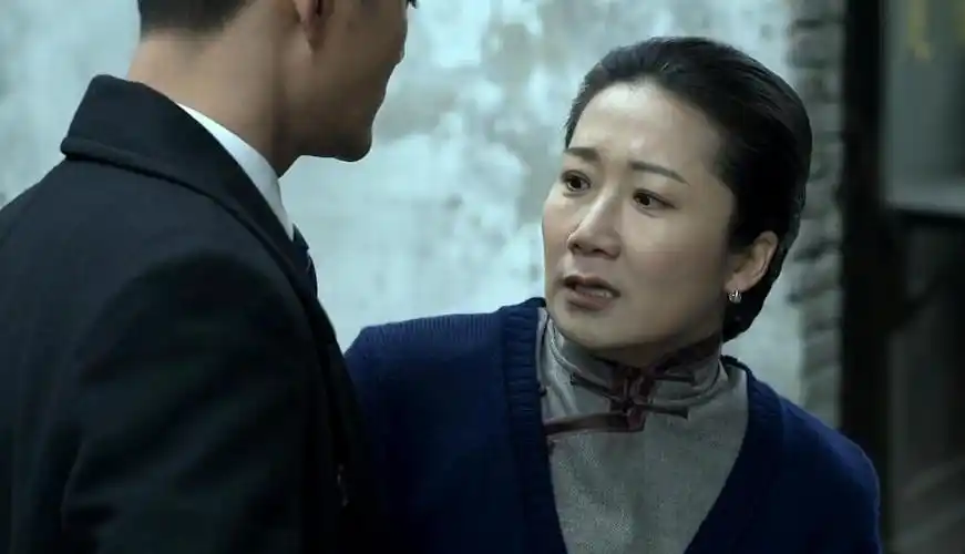 《伪装者》孤狼是谁