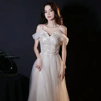 黄花地吊带裙晚礼服宴会晚礼服裙女2022新款气质优雅学生成人礼主持