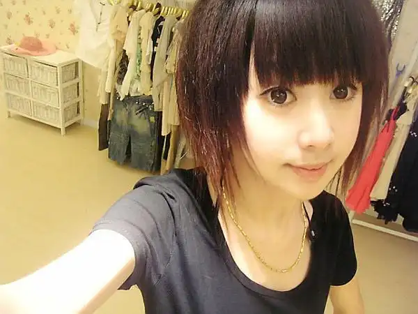 非主流女神程琳:制霸qq空间,辉煌过后嫁普通人,现在还是那么美|qq空间