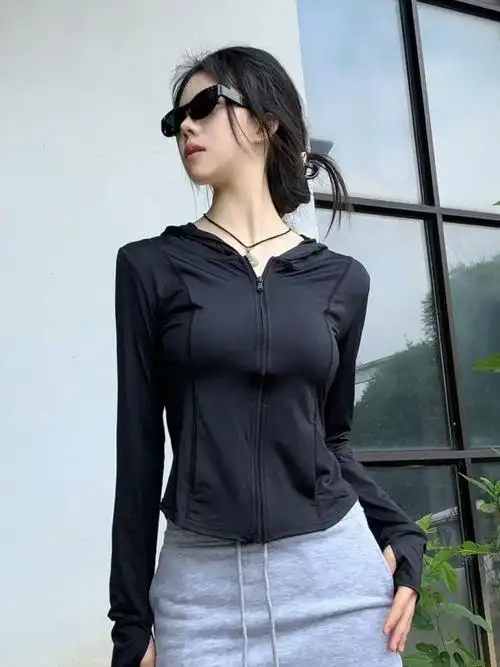 人鱼线修身,穿出小蛮腰,中国版「lululemon」!