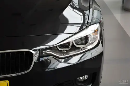 【 宝马3系旅行车高清图片】_2013款 320i 时尚型_黑色_外观_搜狐汽车