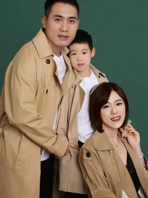 一家三口的颜值可以可以