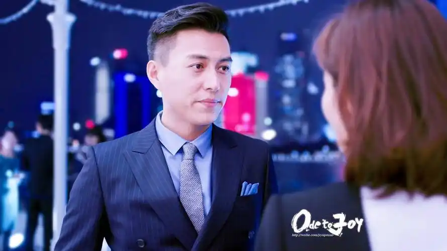 这样的老谭酸菜面,真想泡……一碗(晚~欢乐颂谭宗明