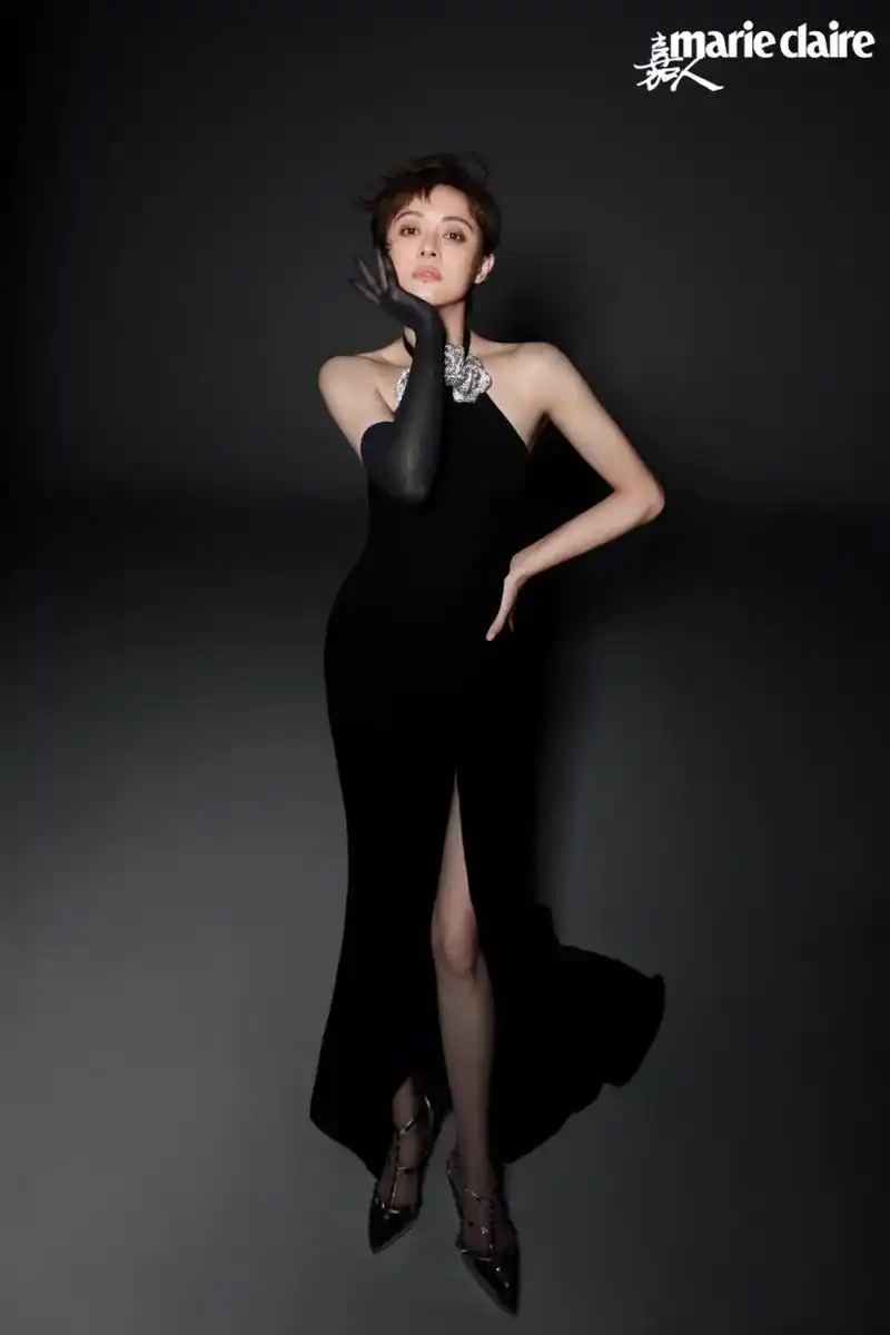 孙俪最新照片出炉,引无数网友哀嚎一片:不!你不是我们的娘娘了