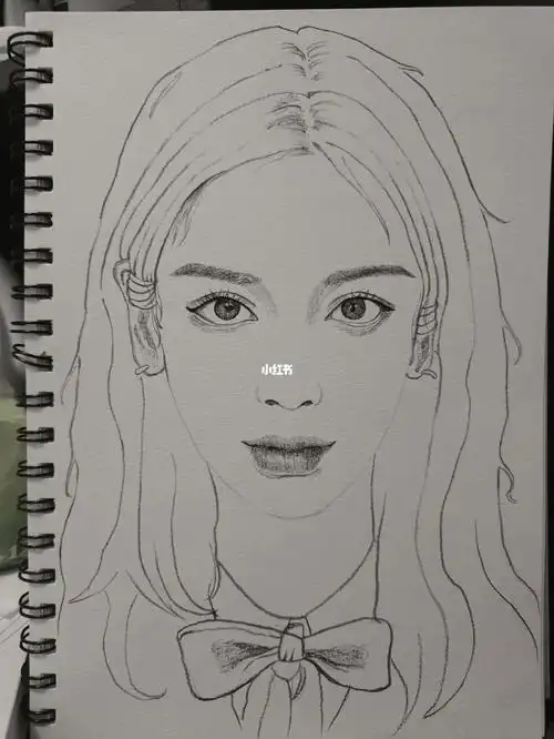 第14张速写照片杨颖