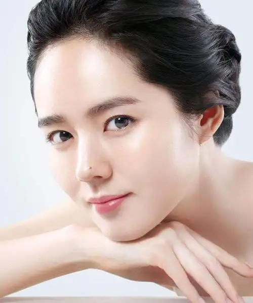 为什么说韩佳人的鼻子好看?