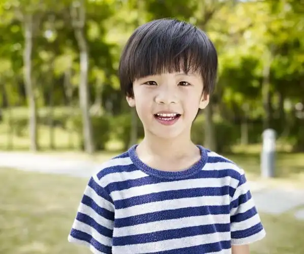 6~8岁小帅哥发型短发(6~8岁小帅哥发型短发2020)