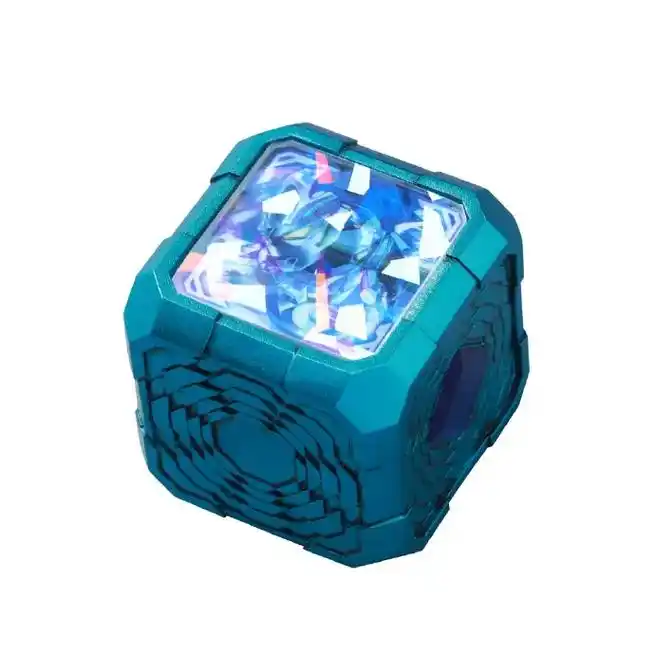 皓月装甲魔方特摄剧《亚刻奥特曼》中登场使用的变身形态道具 - 抖音