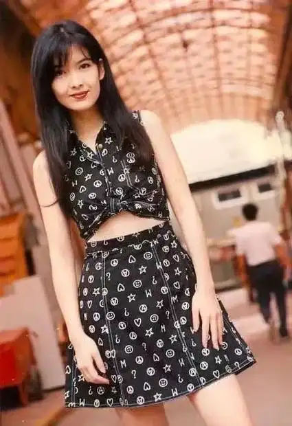 80年代港台明星穿搭