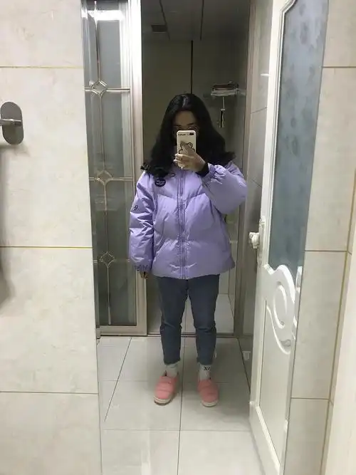 164! 衣服显矮 今天一米四 是九分裤!下面还有一小截腿!