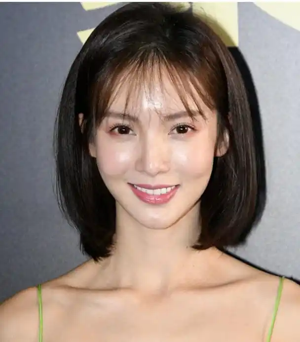 金晨,张含韵为啥都是歪嘴?吴宣仪刘亦菲龅牙对颜值有啥影响?