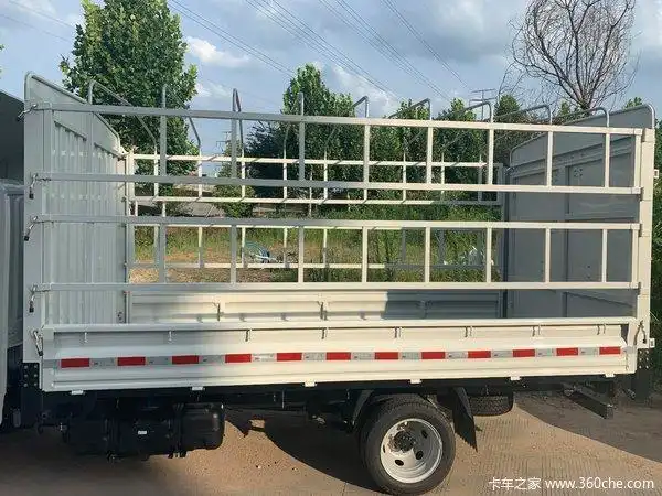 新车到店金华市恺达x6高栏货车仅需688万元