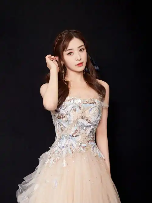 张含韵_娱乐_明星娱乐资讯