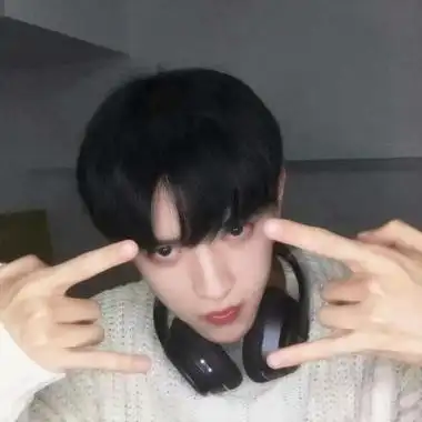 撩妹头像帅气头像 高清撩妹的帅气小哥酷图片头像_男生头像_美头网