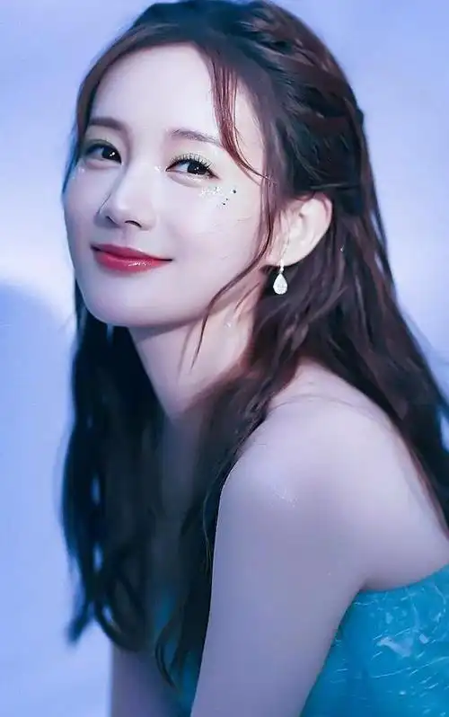 李一桐发际线登上热搜,网友吐槽快秃顶,她的回答撕开娱乐圈内幕|金晨