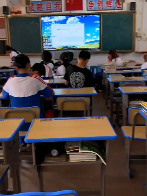 原创拍摄学校教室素材