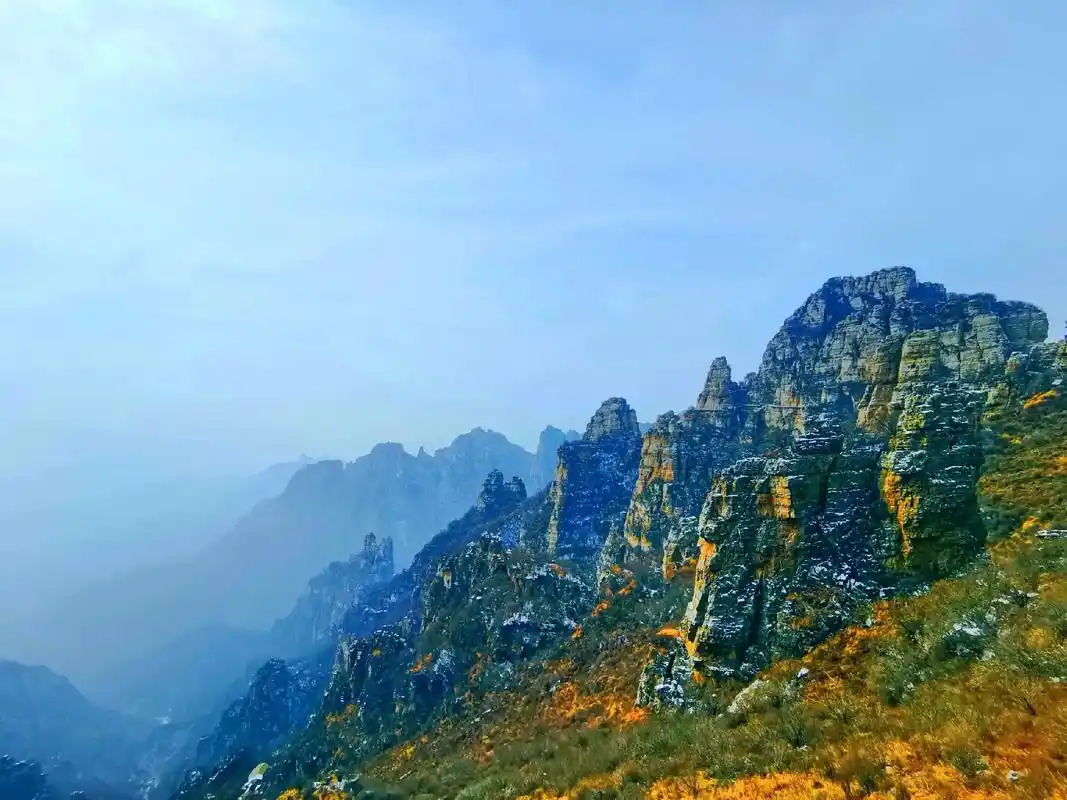 10张图片带你看山河壮丽的白石山#旅行 #白石山 #白石山景 - 抖音