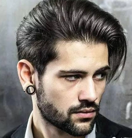 欧美男生三七分发型 帅气型男必备(2)