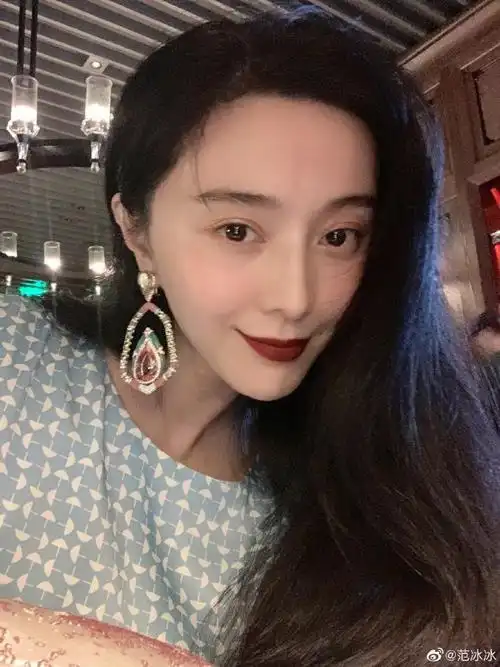 范冰冰自曝正在筹备剧本,39岁仍美成巅峰,确认要出演新片!