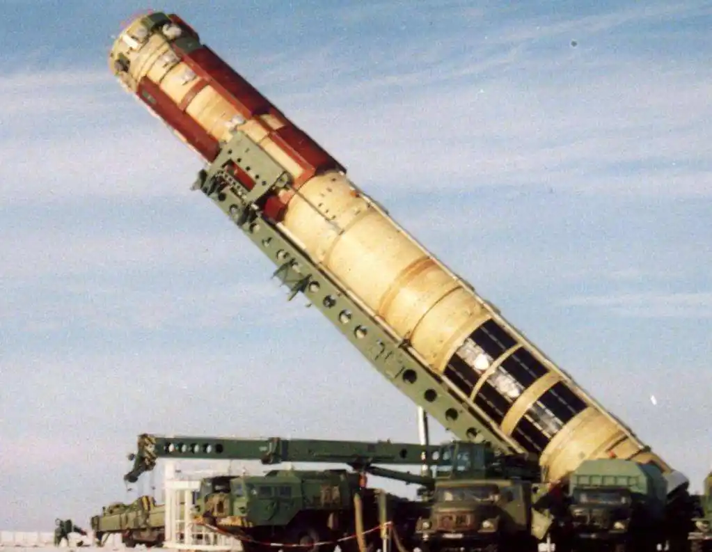 撒旦导弹究竟有多厉害为何堪称世界上最具威力的洲际导弹