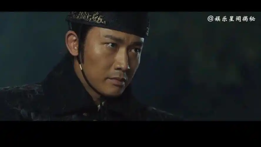 《绣春刀》里的"加钱居士" 作为一个杀手,给钱就做