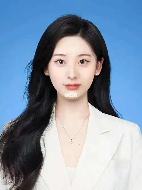 黑西装or白西装海马体最新风格简历证件照