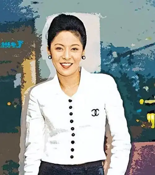 二,跌宕人生:向太陈岚的传奇经历