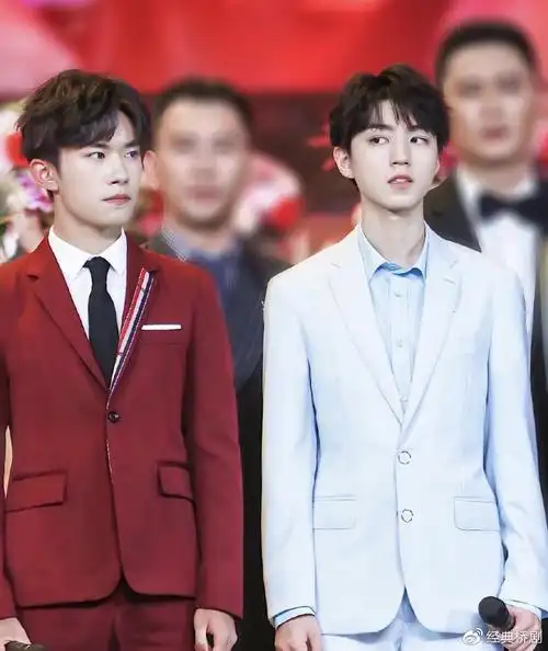 王俊凯被威胁始末撬角断桥详情曝光小凯经纪人杨柳评易烊千玺