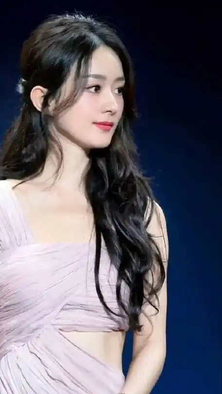 赵丽颖的绝美侧颜