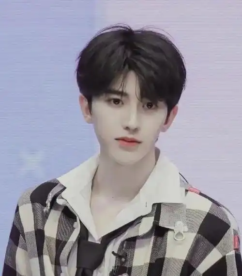 红得快凉得快不只李易峰2023塌房的明星们没一个值得同情