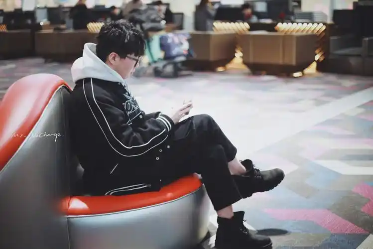 2018 0202毛不易机场 - 堆糖,美图壁纸兴趣社区